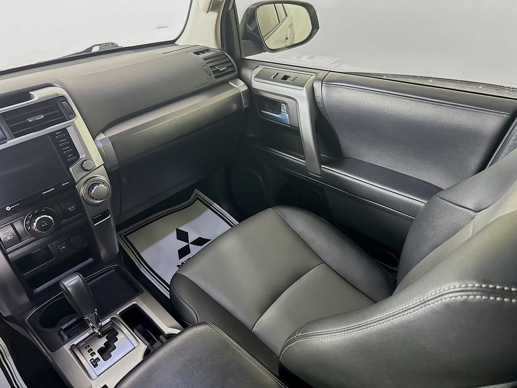 Used 2021 Toyota 4Runner SR5 Premium w/ Moonroof Package RWD image 25