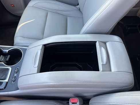 Used 2015 Toyota Highlander Limited image 53