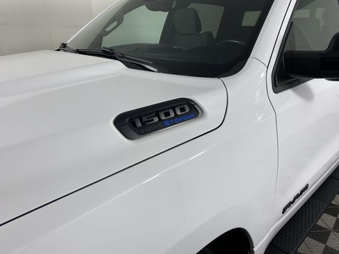 Used 2023 RAM 1500 Big Horn AWD/4WD image 11