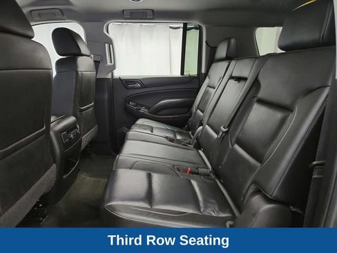 Used 2018 Chevrolet Suburban LT w/ Luxury Package AWD/4WD image 27