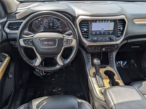 Used 2018 GMC Acadia Denali AWD/4WD image 18