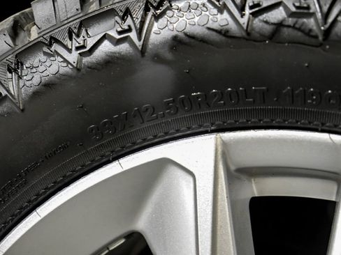 Used 2021 Chevrolet Silverado 1500 Custom image 59