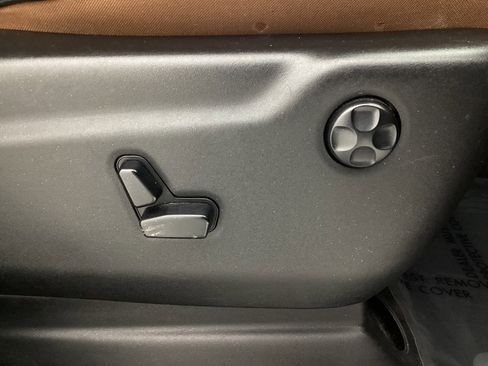 Used 2017 Jeep Grand Cherokee Summit image 40