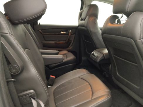 Used 2016 GMC Acadia Denali image 19