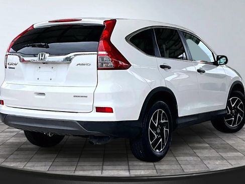 Used 2016 Honda CR-V SE image 6