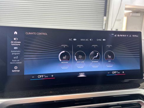 Used 2023 BMW 330e xDrive w/ Premium Package image 17