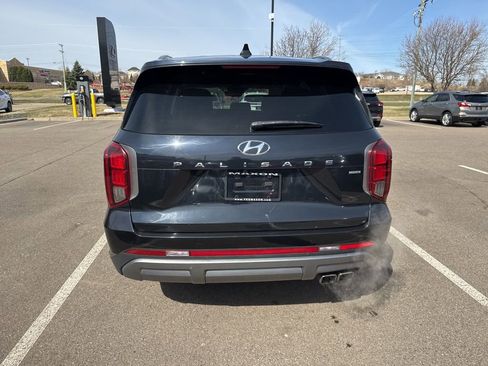 Used 2023 Hyundai Palisade SEL image 12
