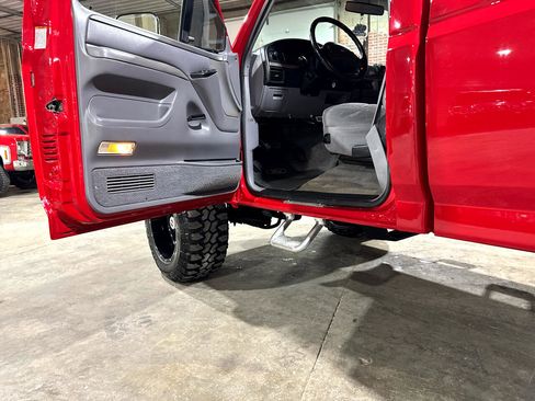 Used 1994 Ford F350 4x4 Regular Cab image 53
