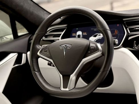 Used 2017 Tesla Model S 75D image 12