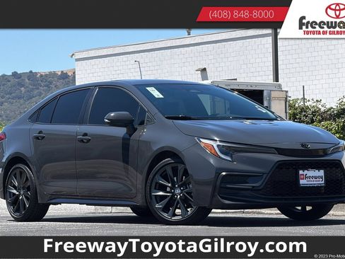 Used 2024 Toyota Corolla XSE FWD image 1