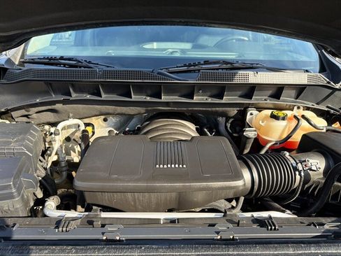 Used 2019 Chevrolet Silverado 1500 LT Trail Boss image 32