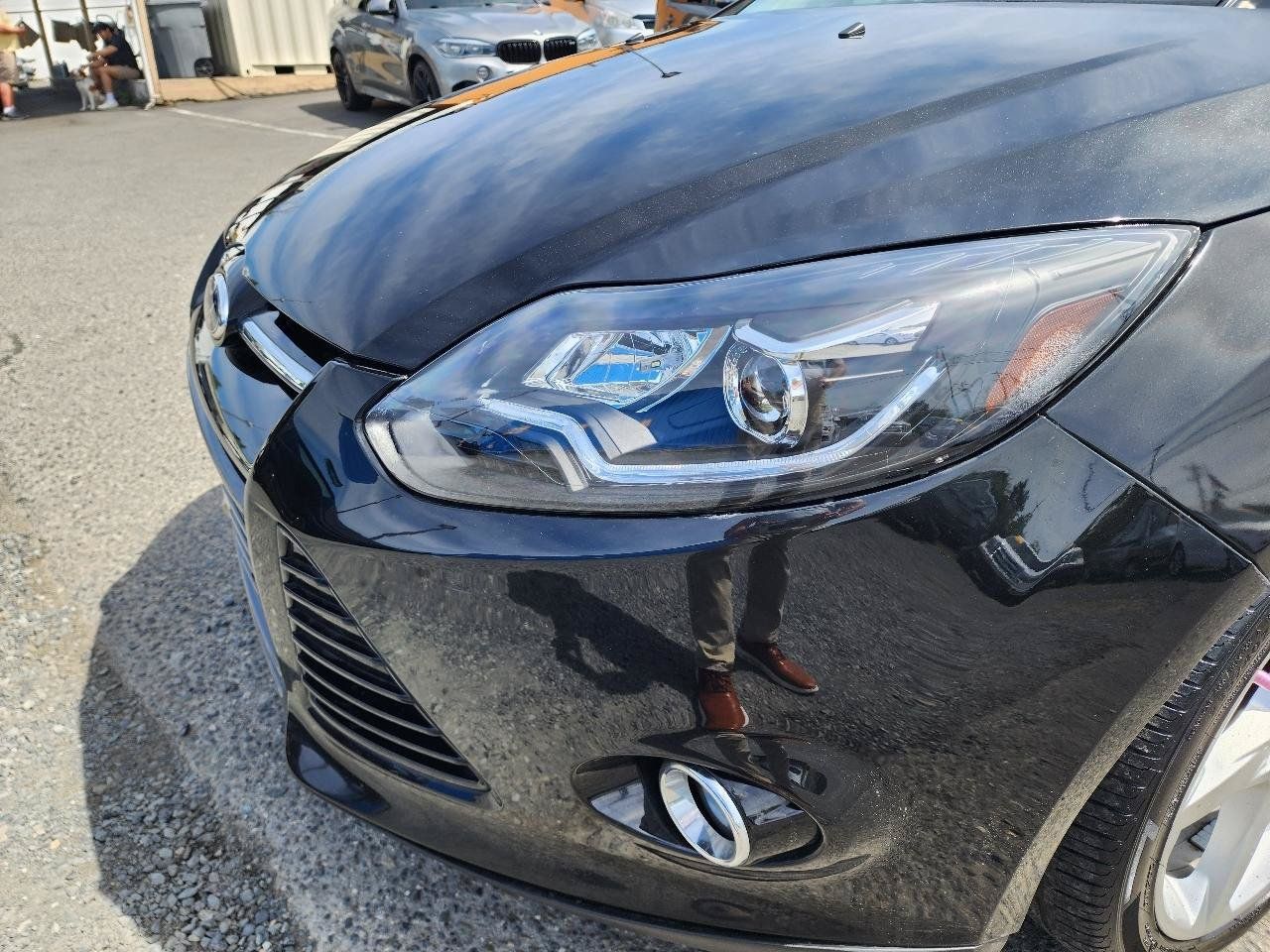 Used 2014 Ford Focus Titanium FWD image 33