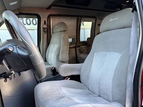 Used 2003 Ford E-150 and Econoline 150 image 35