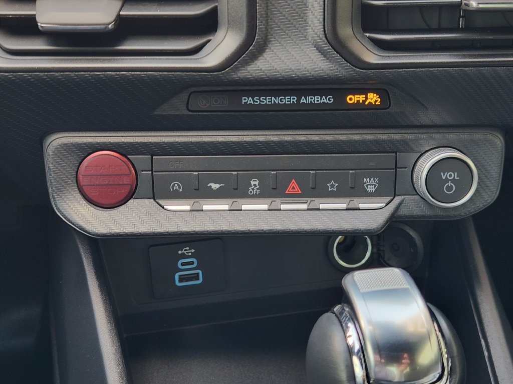 Used 2024 Ford Mustang Coupe RWD image 18