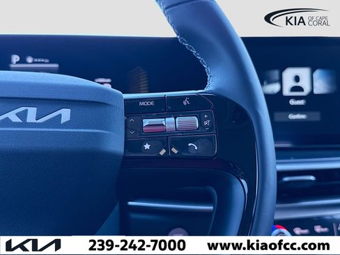 New 2026 Kia Sorento S w/ S Panoramic Sunroof Package image 38