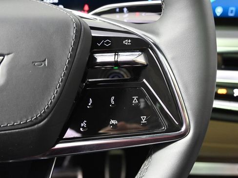 New 2025 Cadillac Lyriq Sport w/ Nappa Leather Package image 35