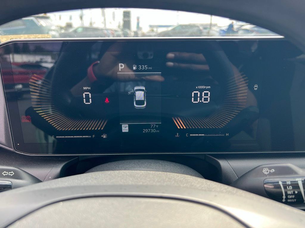 Used 2025 Kia K4 FWD image 19