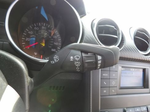 Used 2021 Ford Mustang Coupe RWD image 30