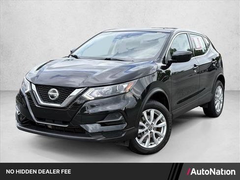 Used 2020 Nissan Rogue Sport S w/ Appearance Package FWD image 1