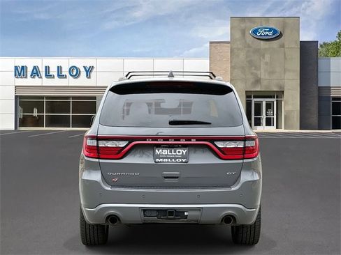 Used 2024 Dodge Durango GT image 3
