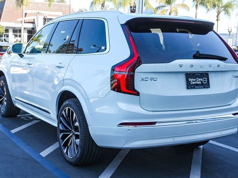 New 2026 Volvo XC90 T8 Ultra w/ Protection Package Premier AWD/4WD image 8