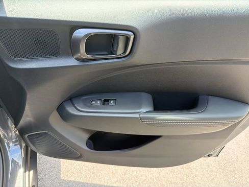 New 2026 Hyundai Venue SEL FWD image 15