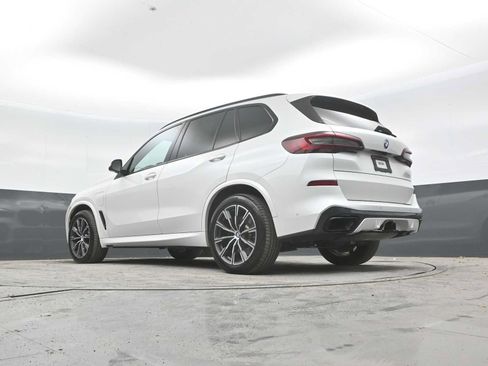 Used 2022 BMW X5 xDrive45e w/ M Sport Package AWD/4WD image 46