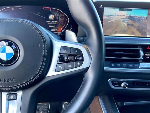 Used 2019 BMW X5 xDrive50i w/ M Sport Package image 25