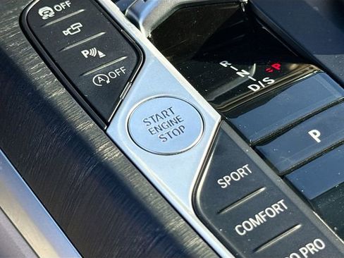 Certified 2023 BMW 330i Sedan w/ Premium Package image 36