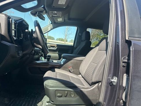 Used 2023 Chevrolet Silverado 1500 RST w/ Convenience Package II image 7