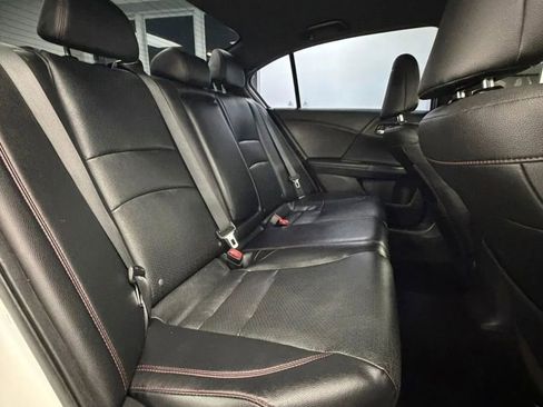 Used 2017 Honda Accord Sport Special Edition image 8