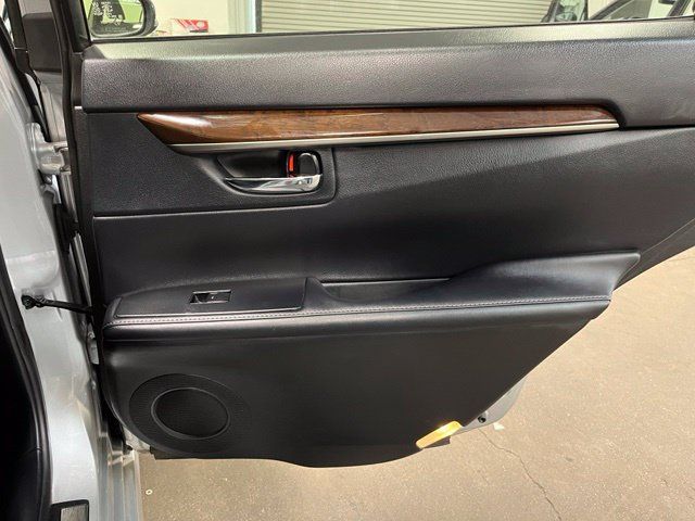 Used 2015 Lexus ES 350 w/ Premium Package FWD image 13