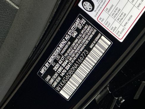 Certified 2022 Mercedes-Benz S 500 4MATIC image 38