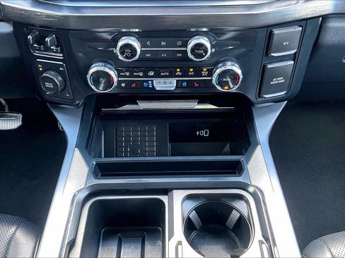 Certified 2024 Ford F350 Lariat w/ Lariat Ultimate Package AWD/4WD image 21
