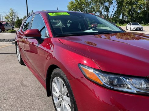Used 2019 Toyota Camry LE w/ Audio Package FWD image 11
