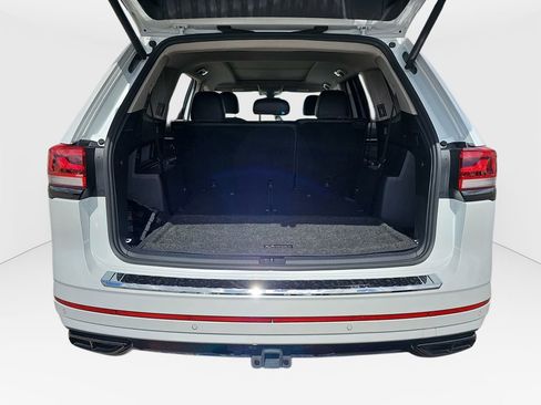 Used 2023 Volkswagen Atlas SEL R-Line AWD/4WD image 23