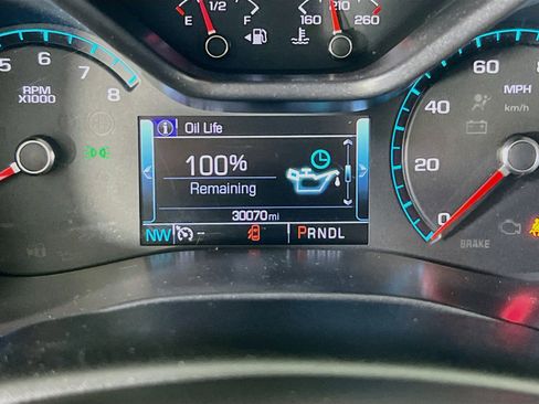 Used 2017 Chevrolet Colorado LT AWD/4WD image 12