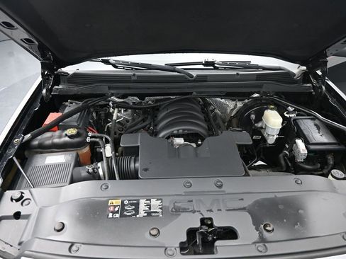 Used 2015 GMC Sierra 1500 SLE w/ SLE Value Package image 14