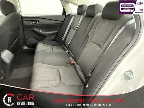 Used 2024 Honda Accord EX image 39