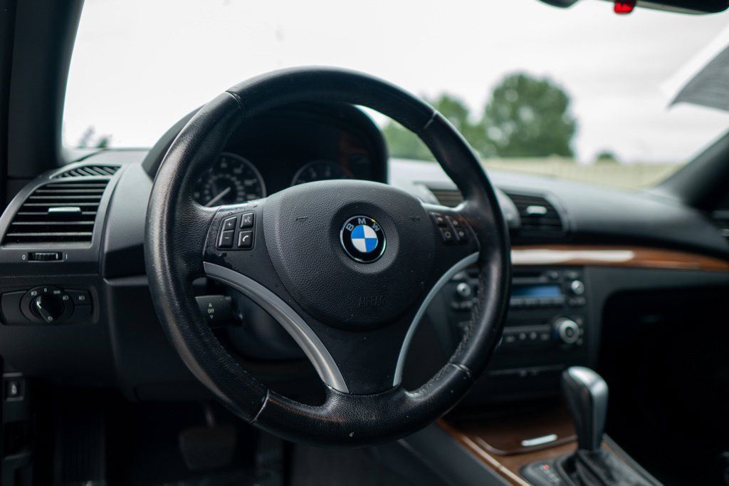 Used 2008 BMW 128i Convertible RWD image 33