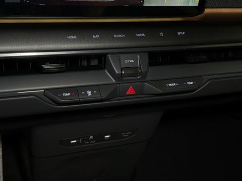 New 2026 Kia EV9 GT-Line AWD/4WD image 32