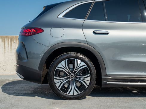 Certified 2023 Mercedes-Benz EQE 350+ 4MATIC SUV image 15
