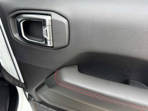 New 2026 Jeep Wrangler Unlimited Rubicon image 20