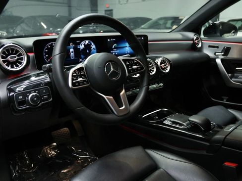 Used 2020 Mercedes-Benz A 220 image 19
