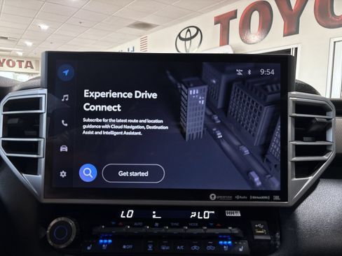 Used 2024 Toyota Tundra Limited AWD/4WD image 19