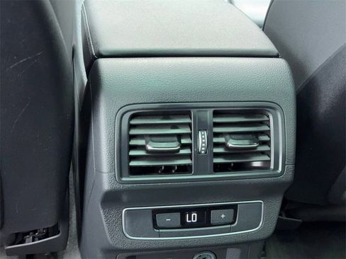 Used 2023 Audi Q5 2.0T Premium Plus w/ Premium Plus Package image 40