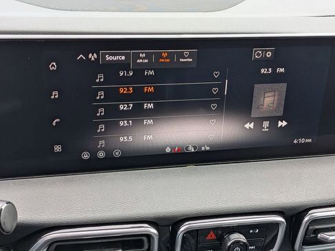 New 2026 Nissan Sentra SV w/ SV Convenience Package FWD image 15
