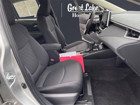 Used 2020 Toyota Corolla LE image 15