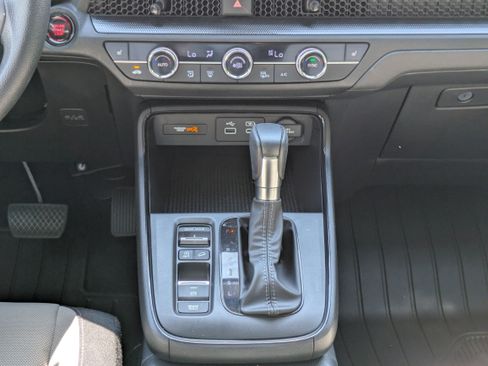 Certified 2025 Honda CR-V EX image 24