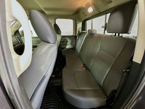 Used 2019 RAM 1500 Classic Warlock image 21